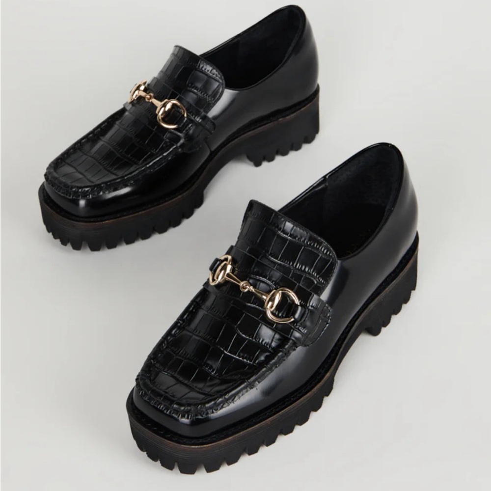 Intentionally Blank HK-2 CROC LUG SOLE LOAFER